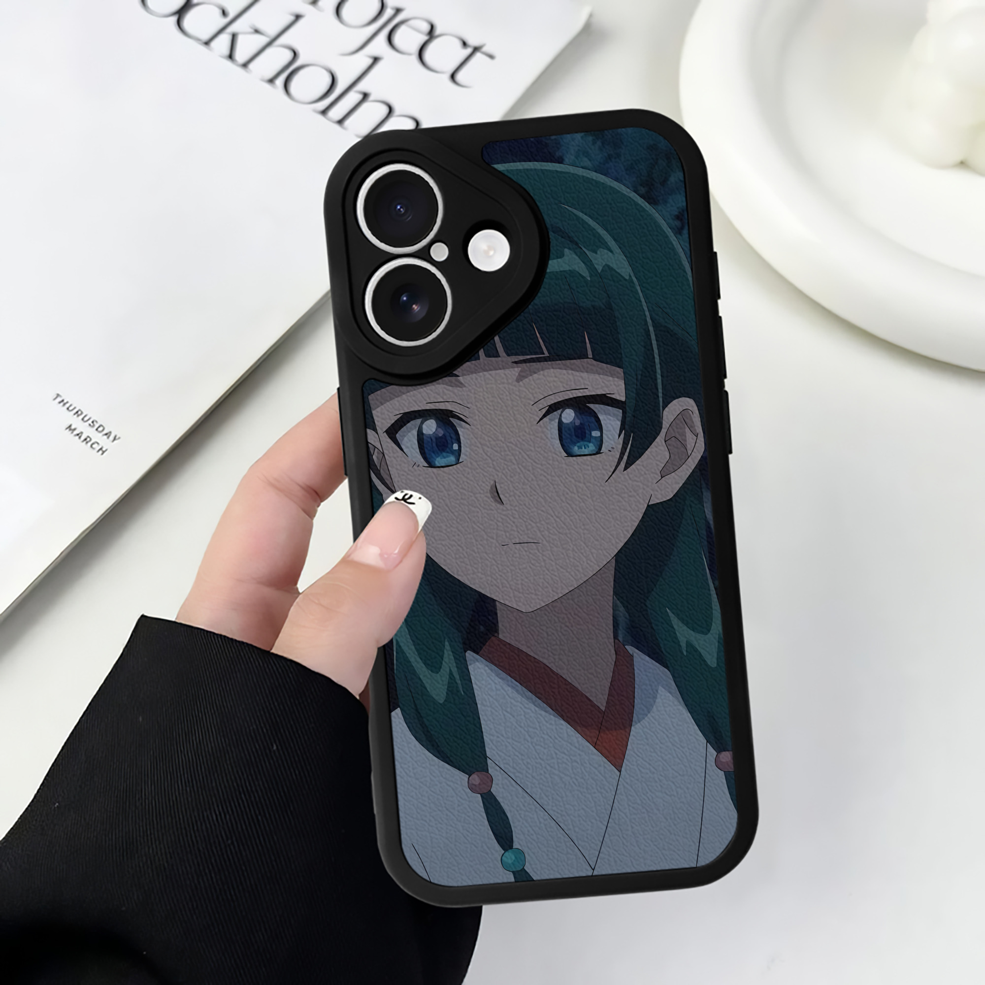 薬屋のひとりごと The Apothecary Diaries 【iPhone 16シリーズ対応】シリコンスマホケース（レザー調） 材質：シリコン